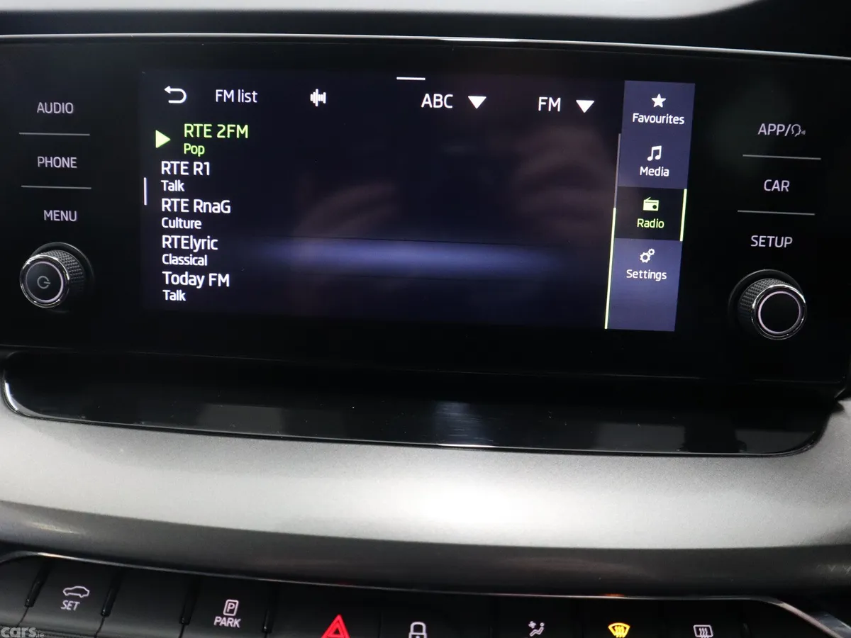 Skoda Octavia Saloon, Petrol Hybrid, 2024, Grey