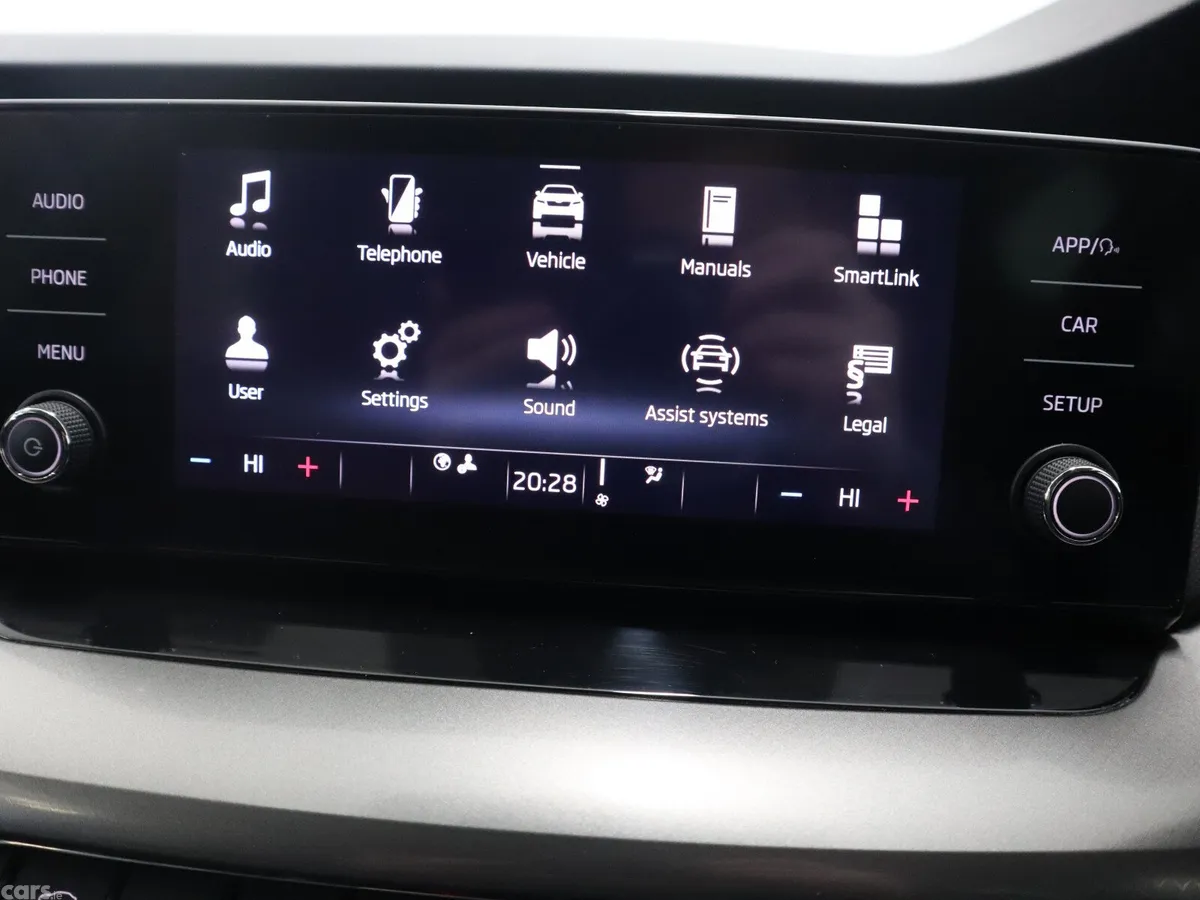 Skoda Octavia Saloon, Petrol Hybrid, 2024, Grey