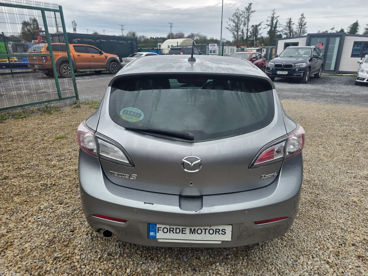 Mazda Mazda3 Hatchback, Petrol, 2010, Silver