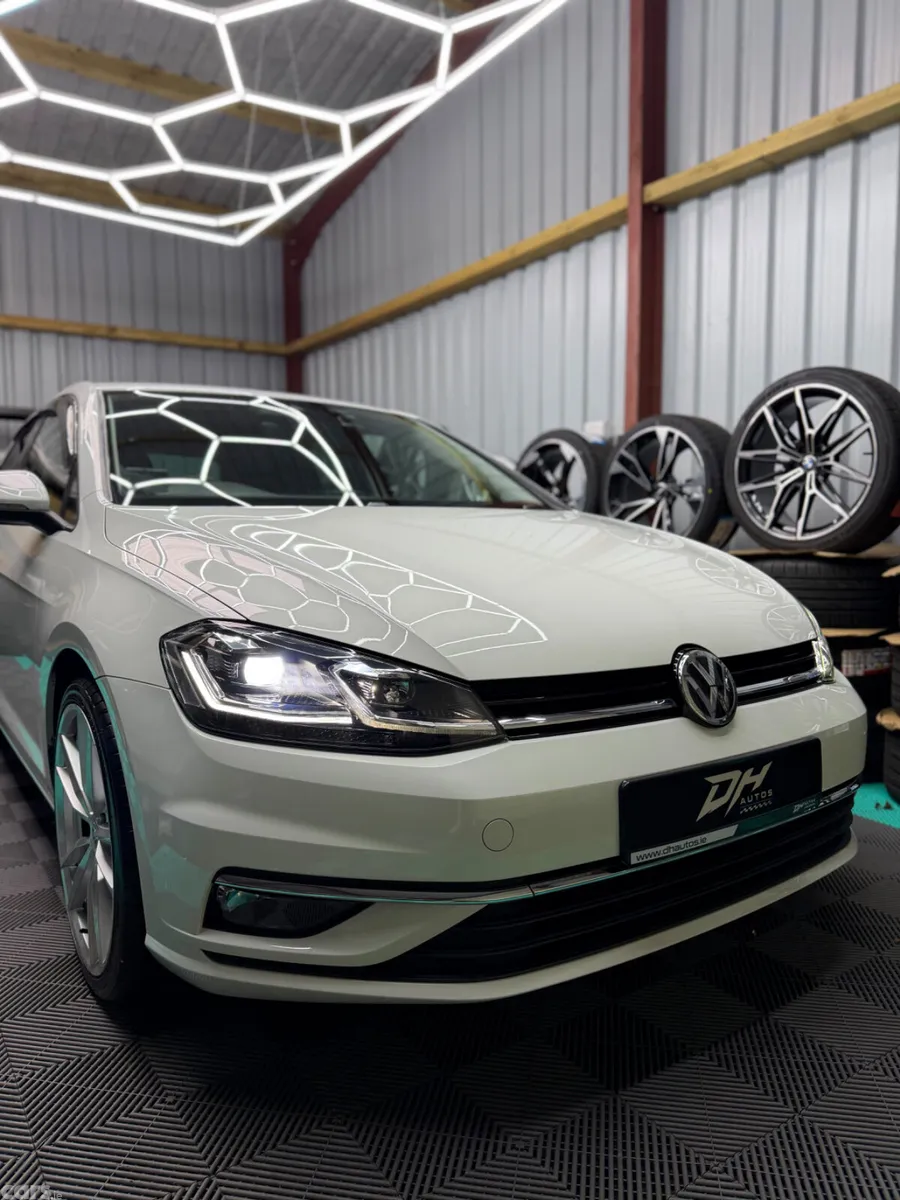 Volkswagen Golf Hatchback, Petrol, 2017, White