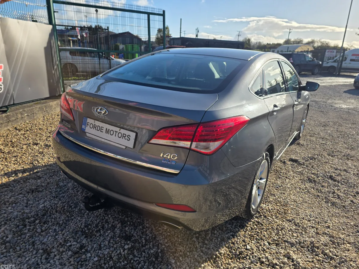 Hyundai i40 Saloon, Diesel, 2012, Silver