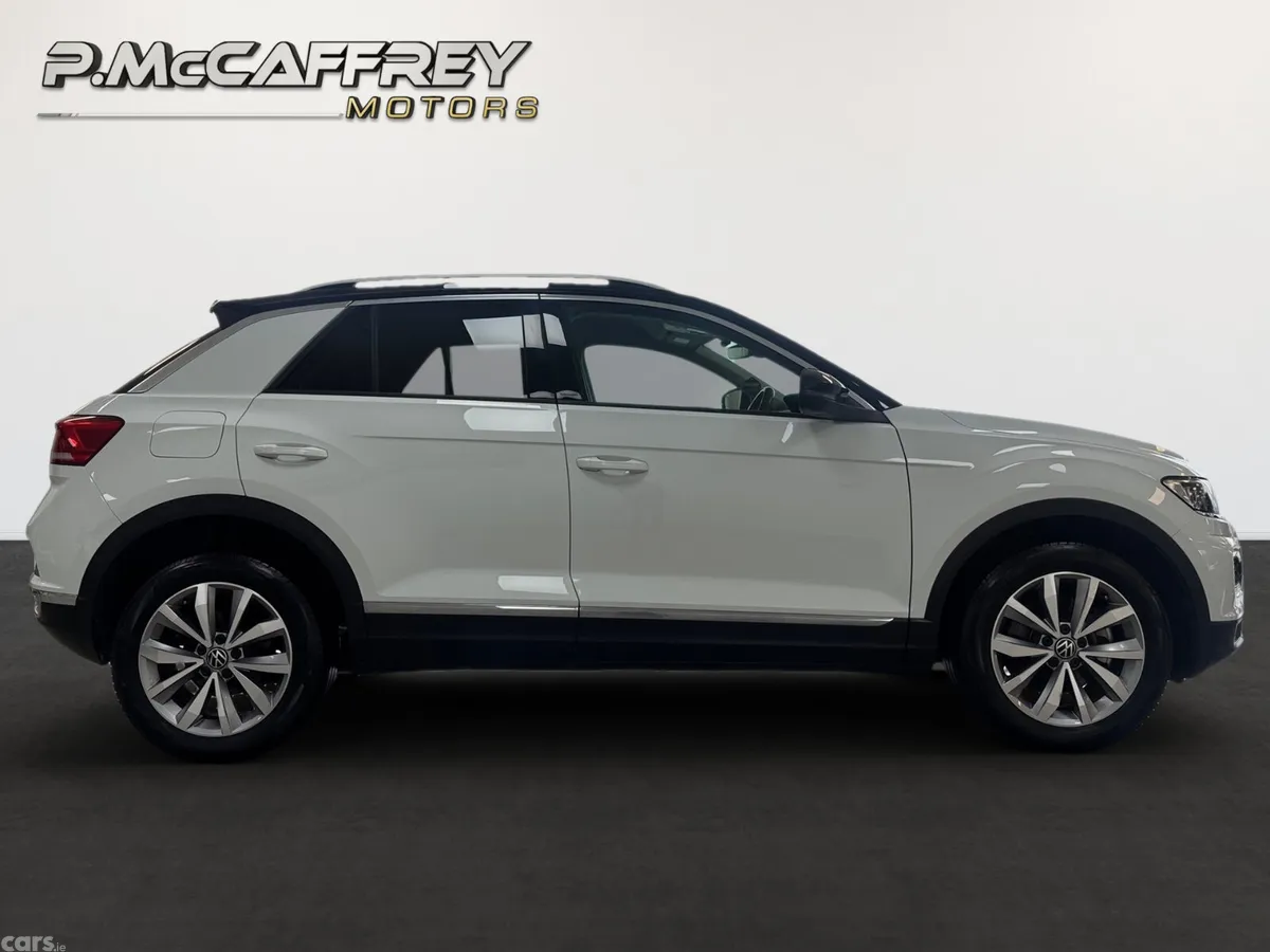 Volkswagen T-Roc SUV, Diesel, 2021, White