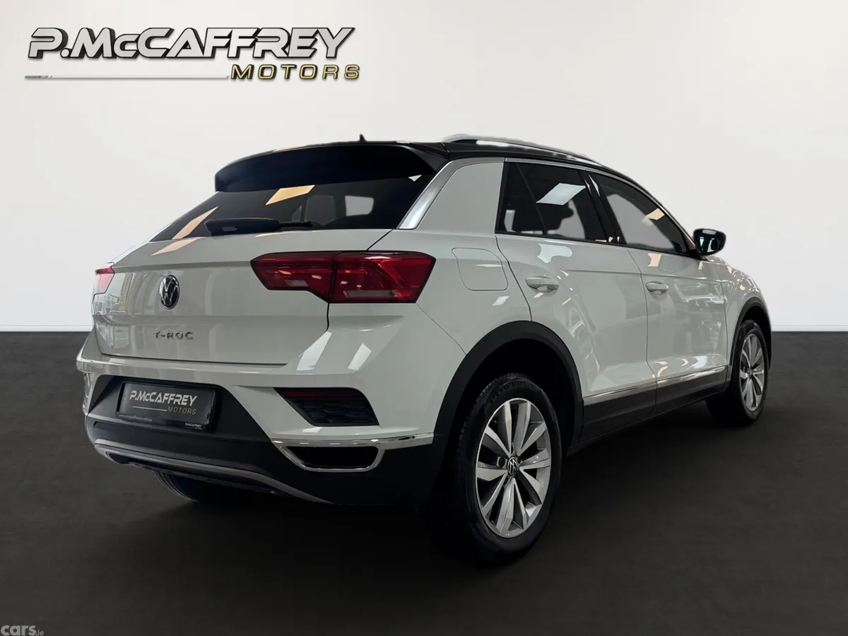 Volkswagen T-Roc SUV, Diesel, 2021, White