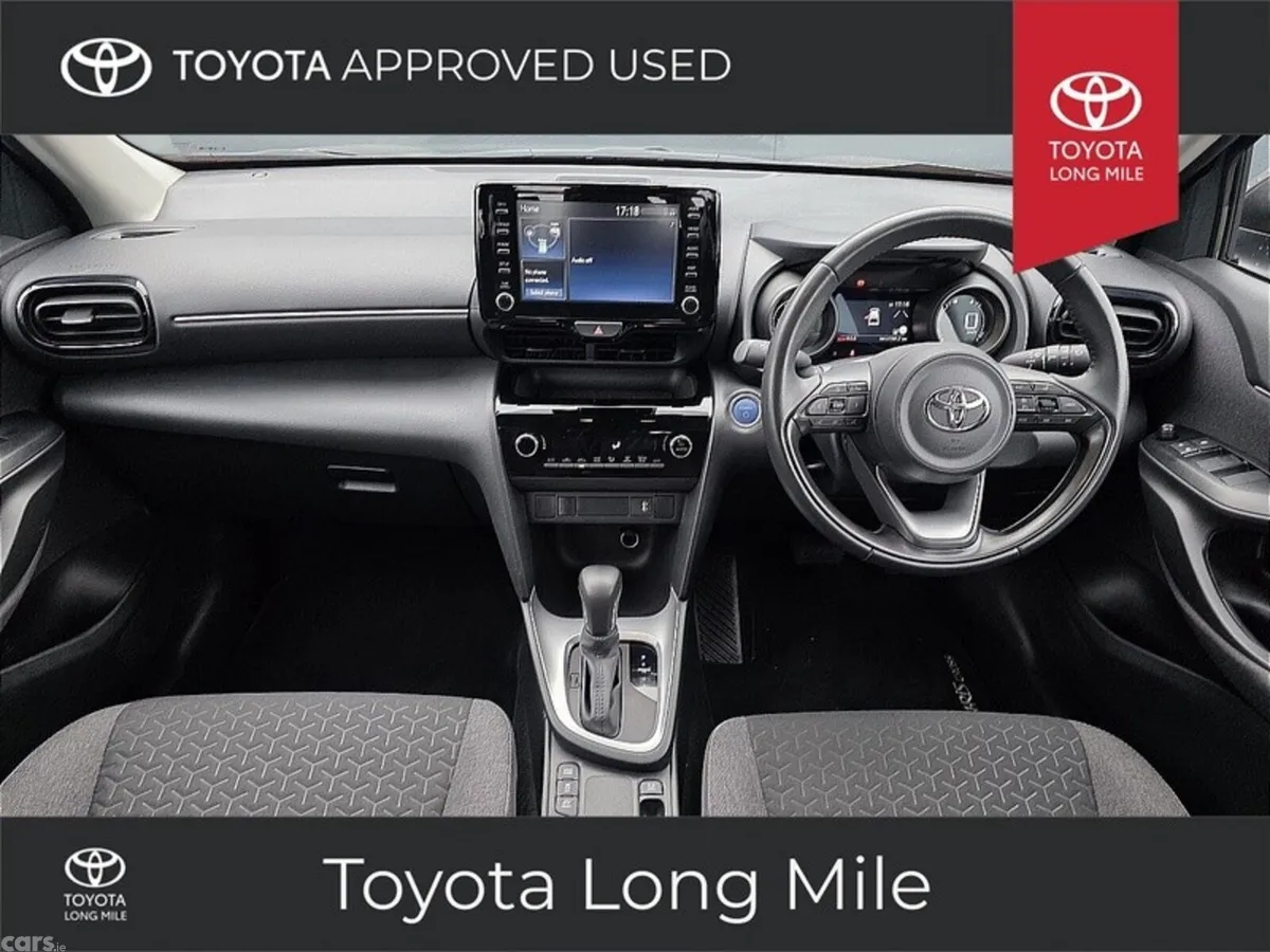 Toyota Yaris Cross SUV, Petrol Hybrid, 2024, Green