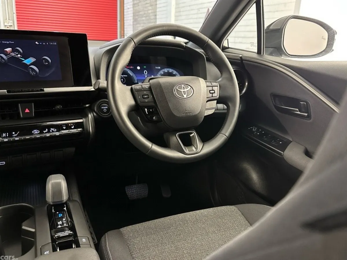 Toyota C-HR SUV, Petrol Hybrid, 2026, Black