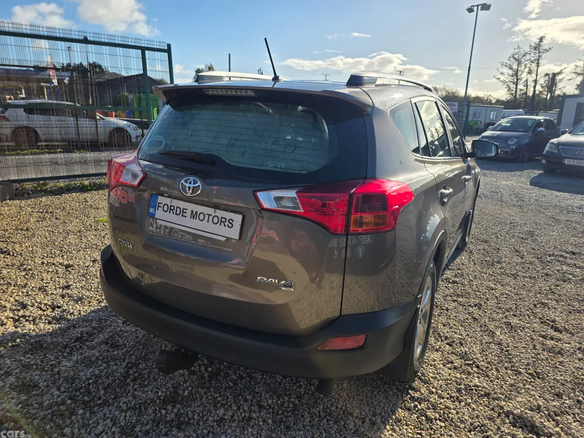 Toyota RAV4 SUV, Diesel, 2015, Gold