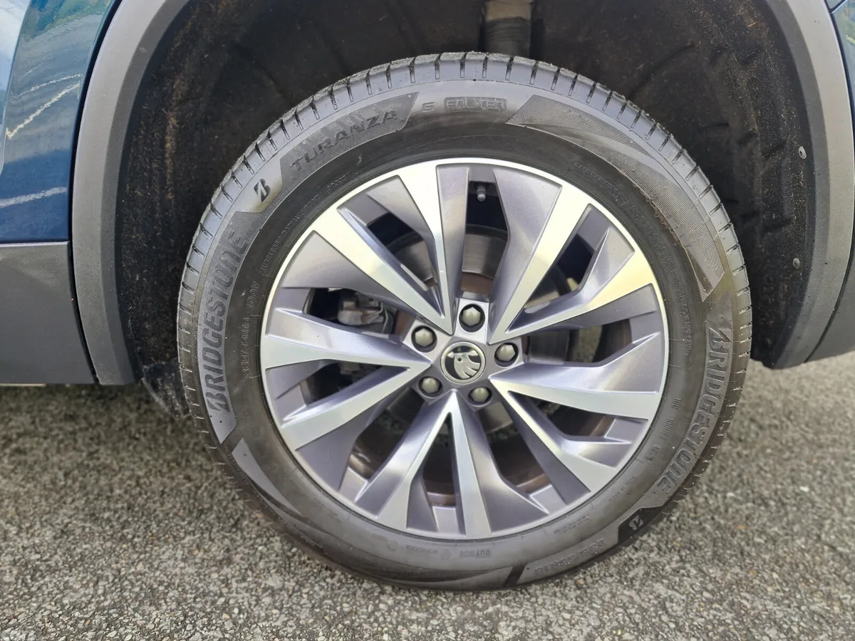 Skoda Kodiaq SUV, Petrol, 2023, Blue