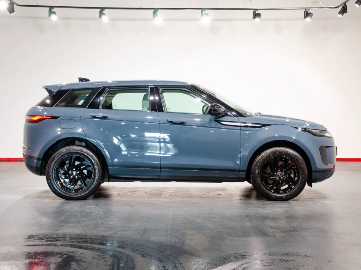 Land Rover Range Rover Evoque Estate, Petrol Plug-in Hybrid, 2025, Blue