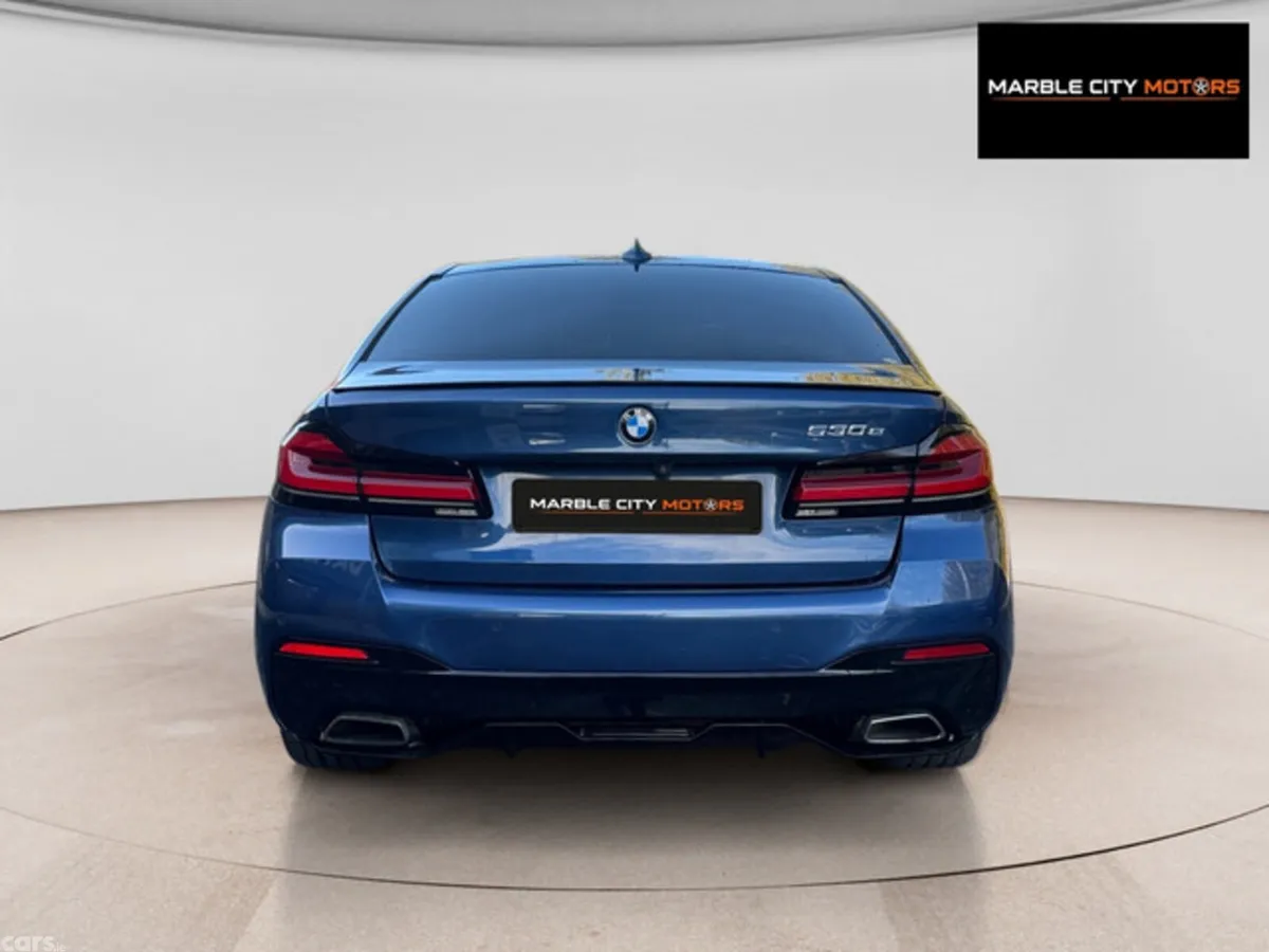BMW 5-Series Saloon, Petrol Plug-in Hybrid, 2020, Blue