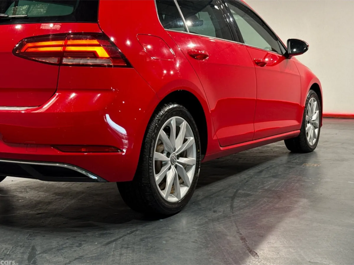 Volkswagen Golf Hatchback, Petrol, 2019, Red