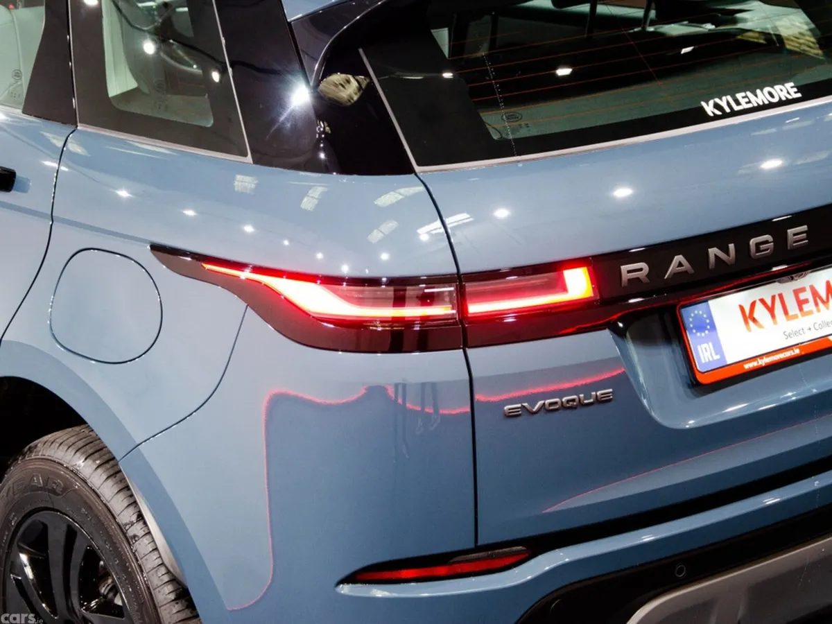 Land Rover Range Rover Evoque Estate, Petrol Plug-in Hybrid, 2025, Blue