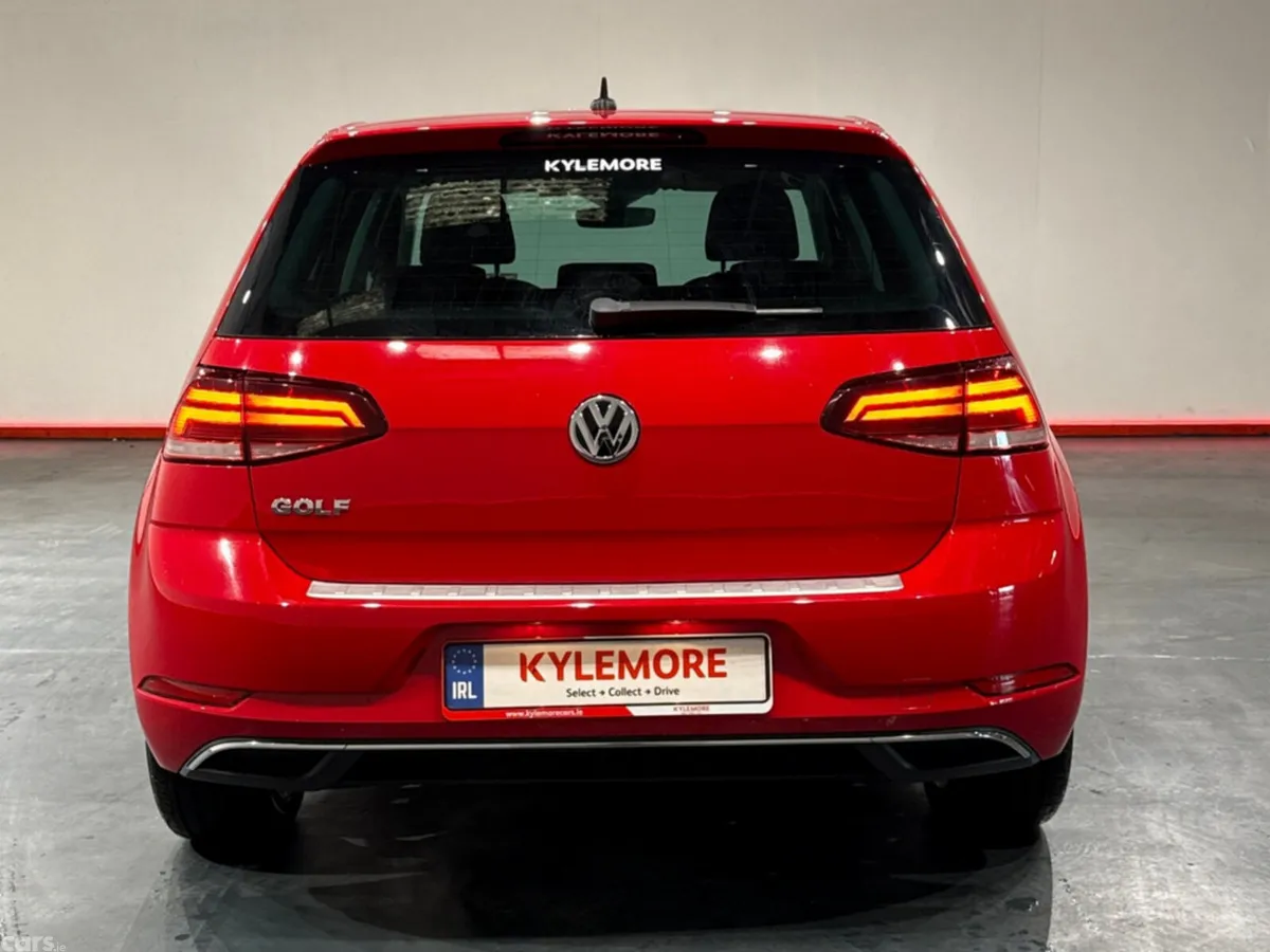 Volkswagen Golf Hatchback, Petrol, 2019, Red