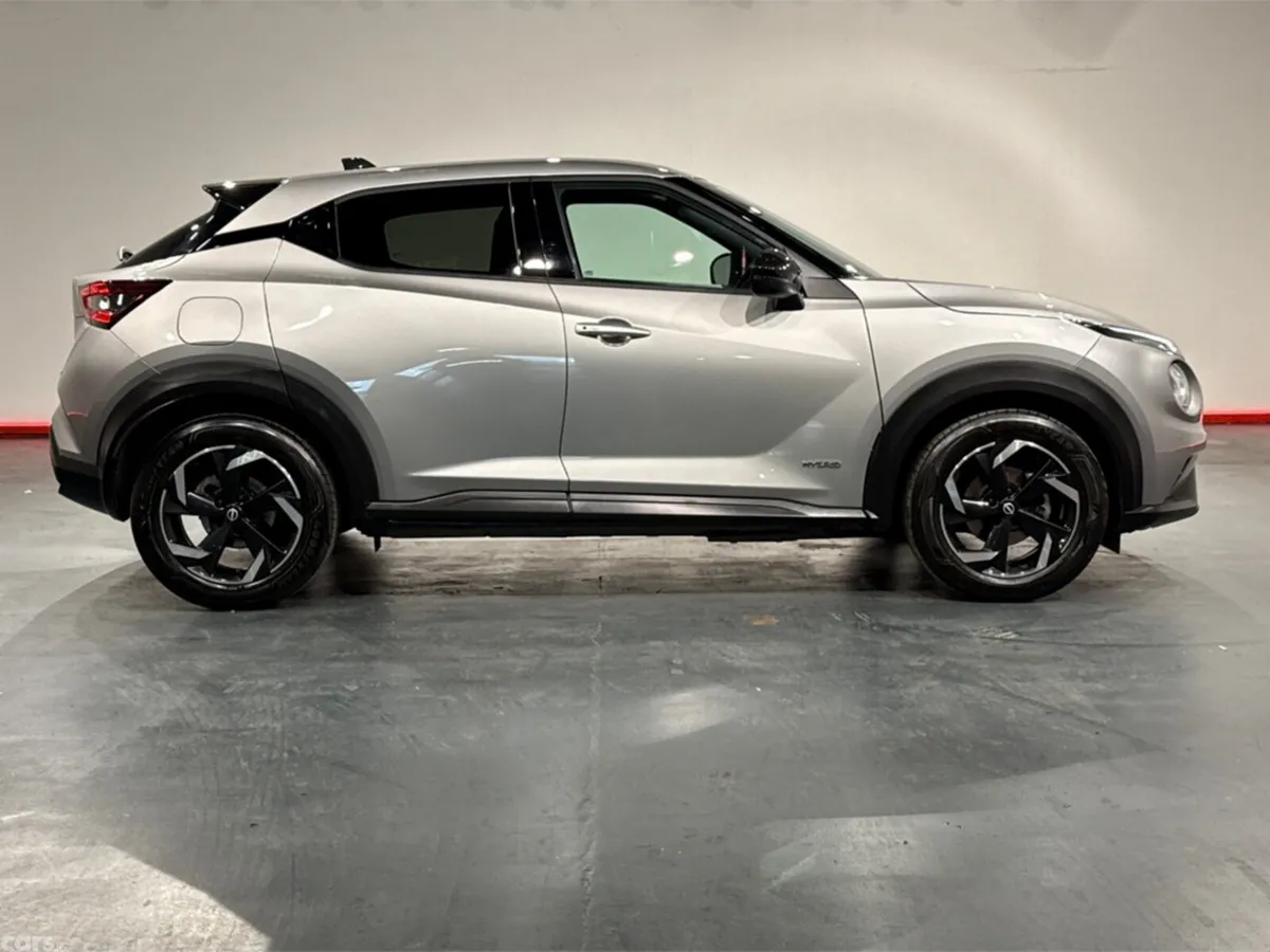 Nissan Juke SUV, Petrol Hybrid, 2024, Grey