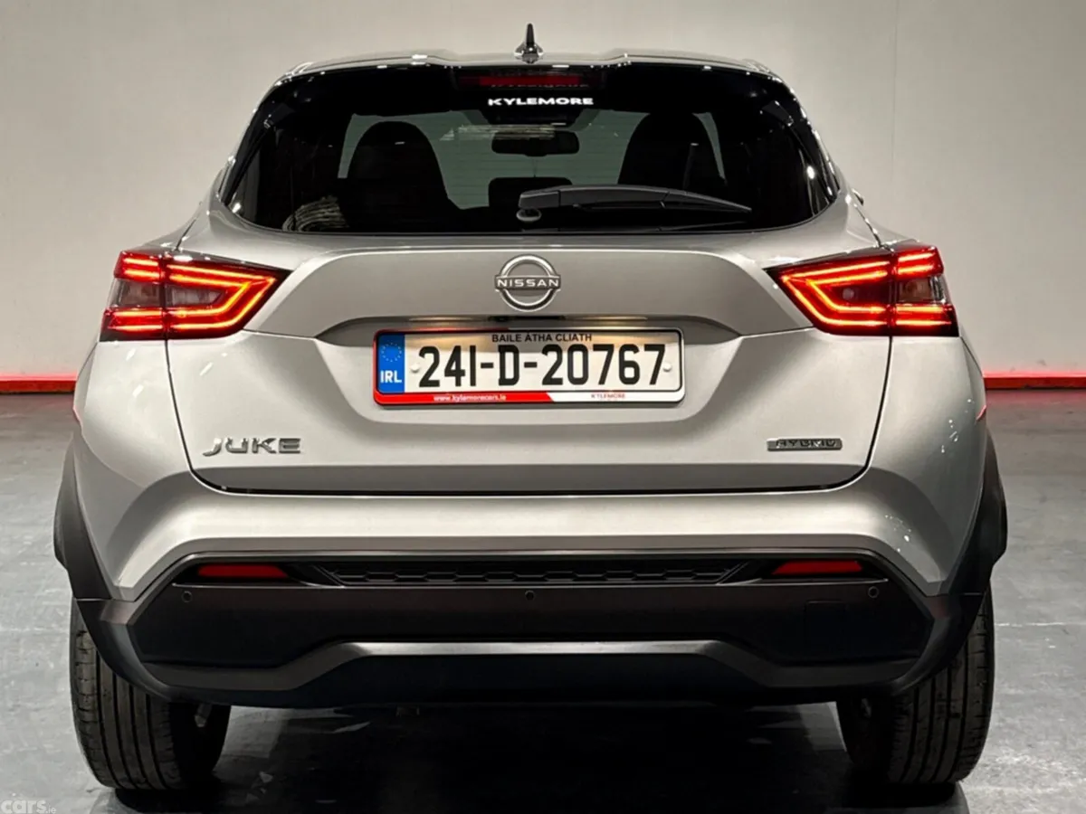 Nissan Juke SUV, Petrol Hybrid, 2024, Grey