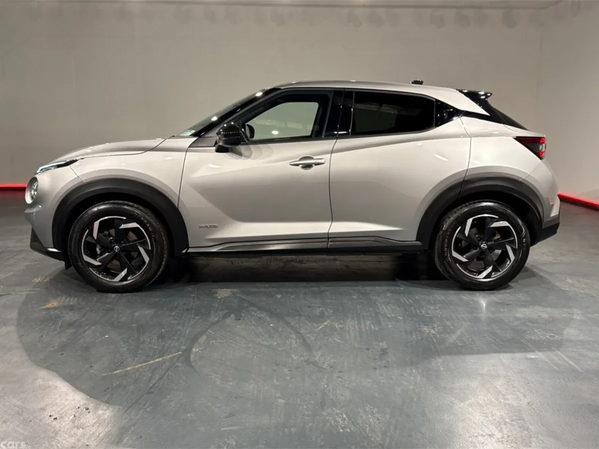 Nissan Juke SUV, Petrol Hybrid, 2024, Grey