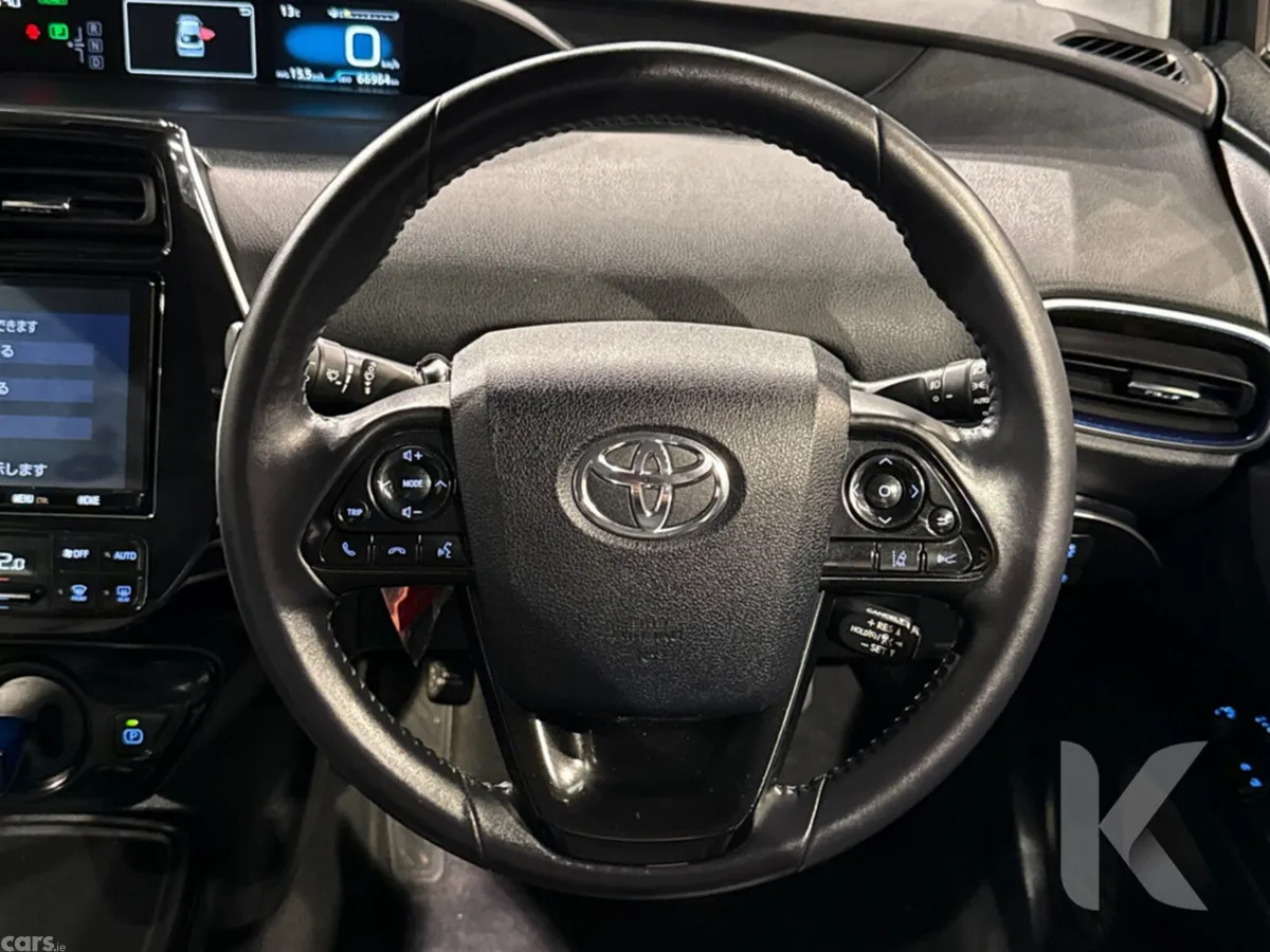 Toyota Prius Hatchback, Petrol Hybrid, 2019, Blue
