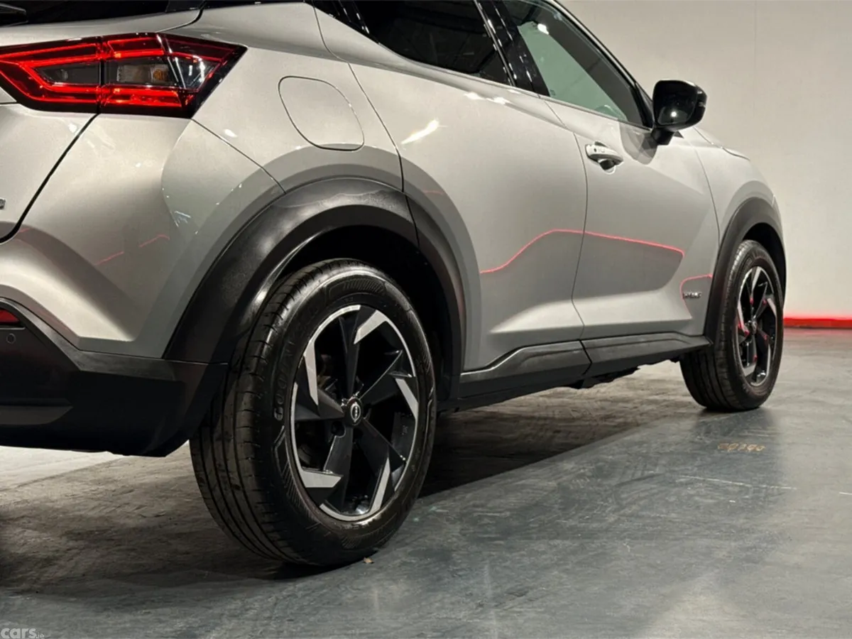 Nissan Juke SUV, Petrol Hybrid, 2024, Grey
