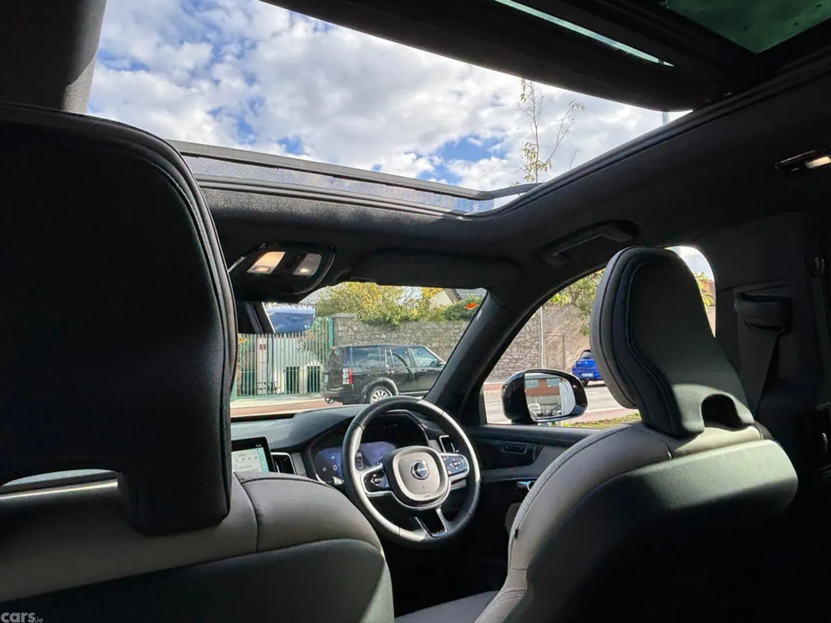 Volvo XC90 Estate, Petrol Hybrid, 2026, Black