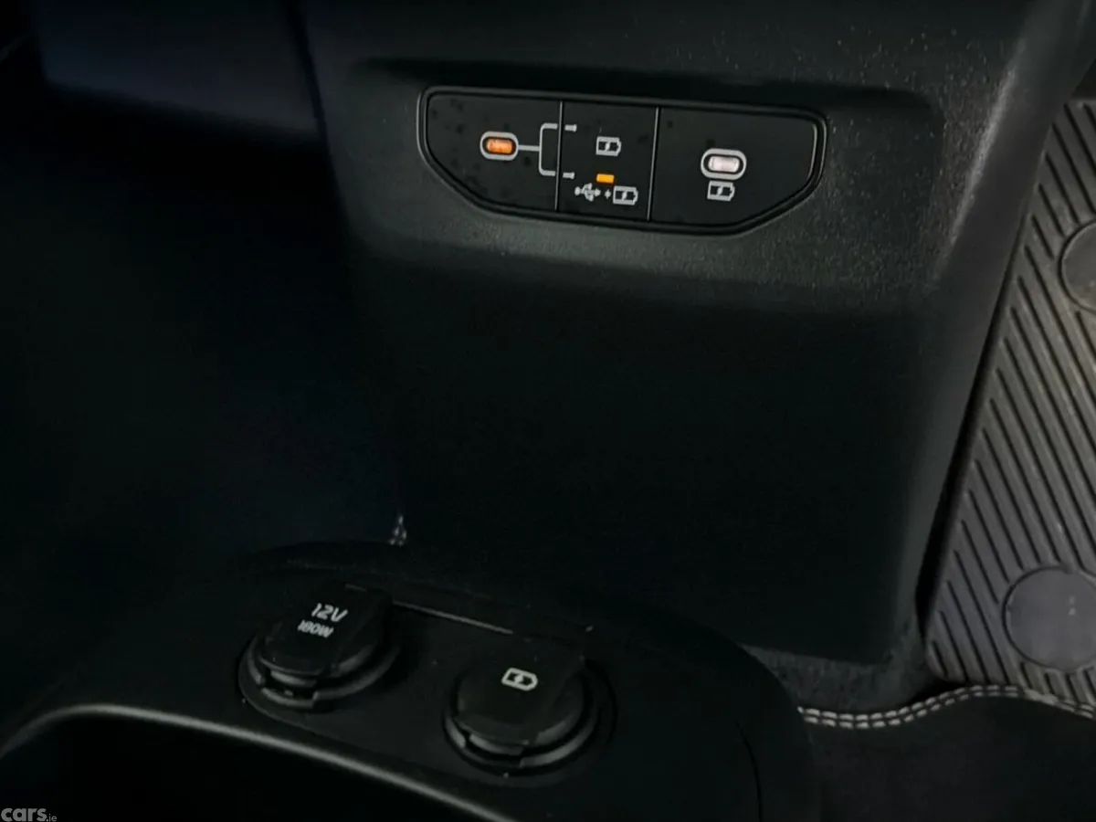 Kia EV6 MPV, Electric, 2025, Black