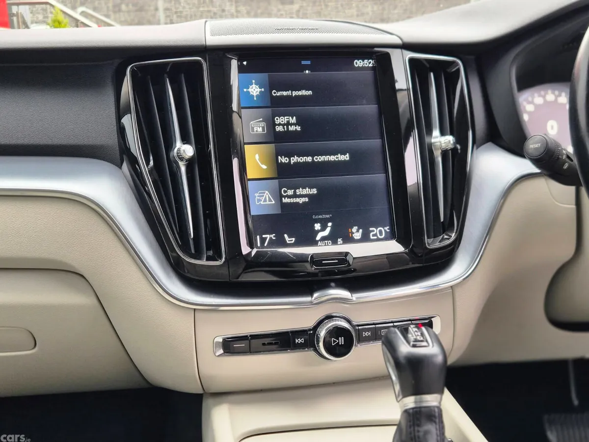 Volvo XC60 SUV, Diesel, 2019, Black
