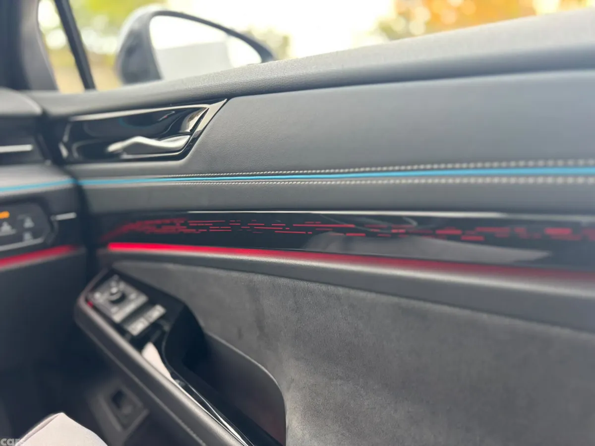 Polestar 4 Hatchback, Electric, 2025, Grey