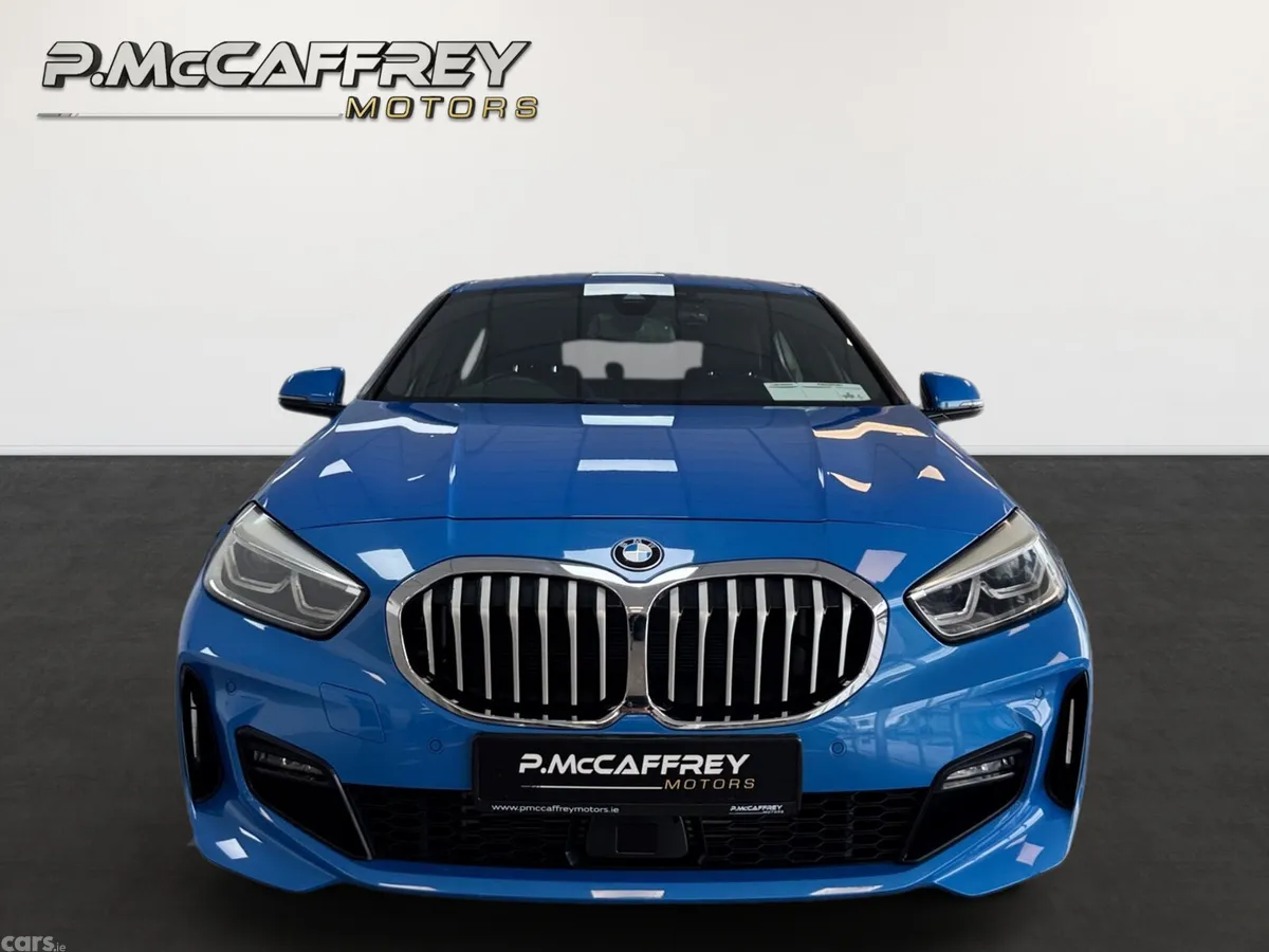 BMW 1-Series Hatchback, Diesel, 2021, Blue