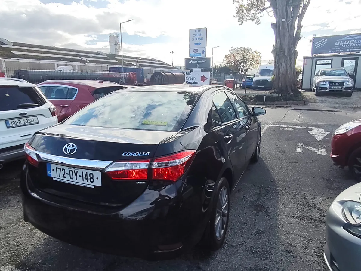 Toyota Corolla Saloon, Diesel, 2017, Black