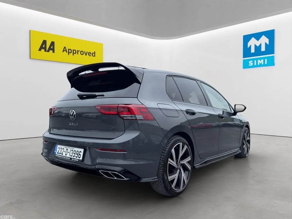 Volkswagen Golf Estate, Petrol, 2023, Grey