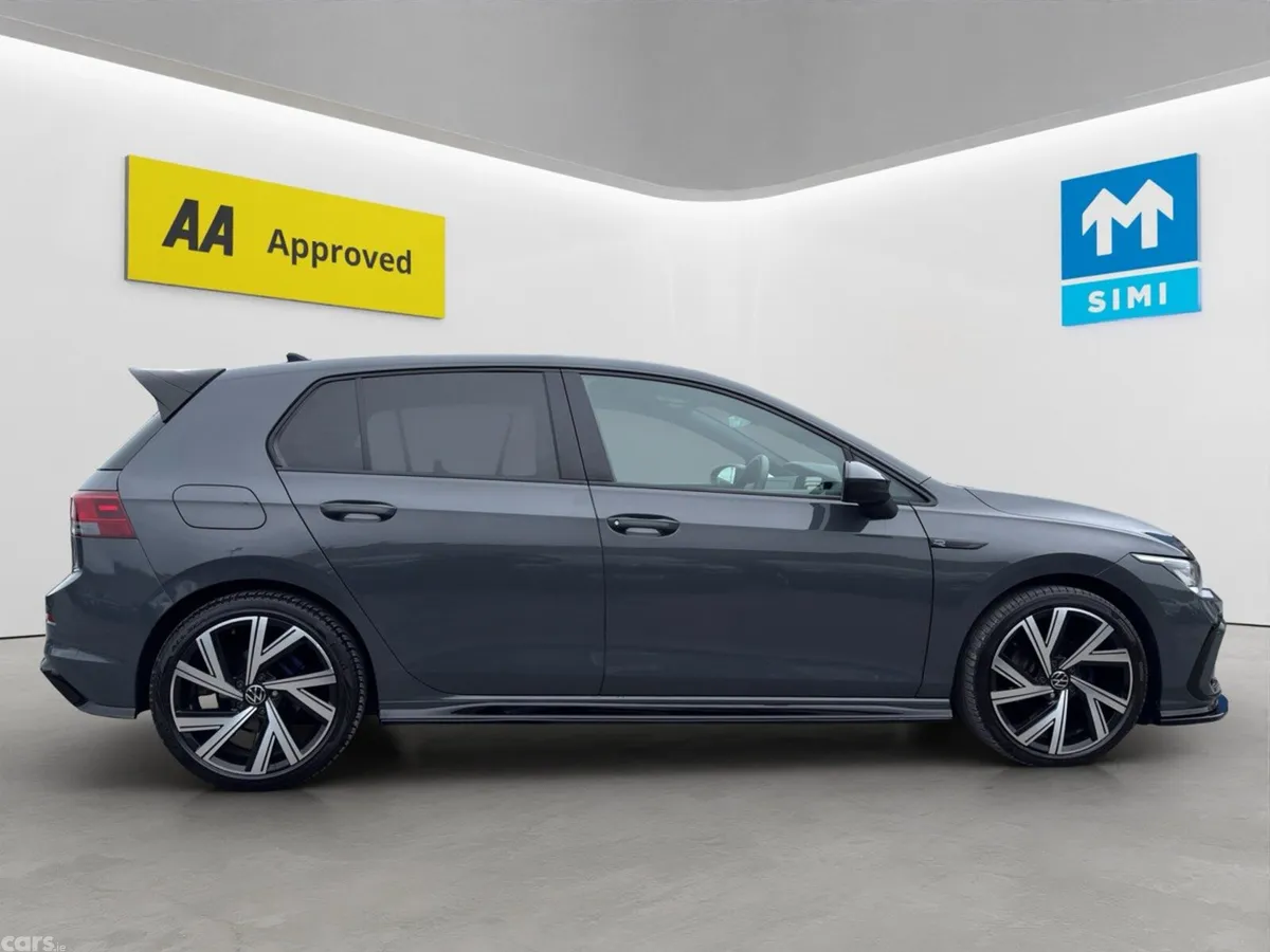 Volkswagen Golf Estate, Petrol, 2023, Grey