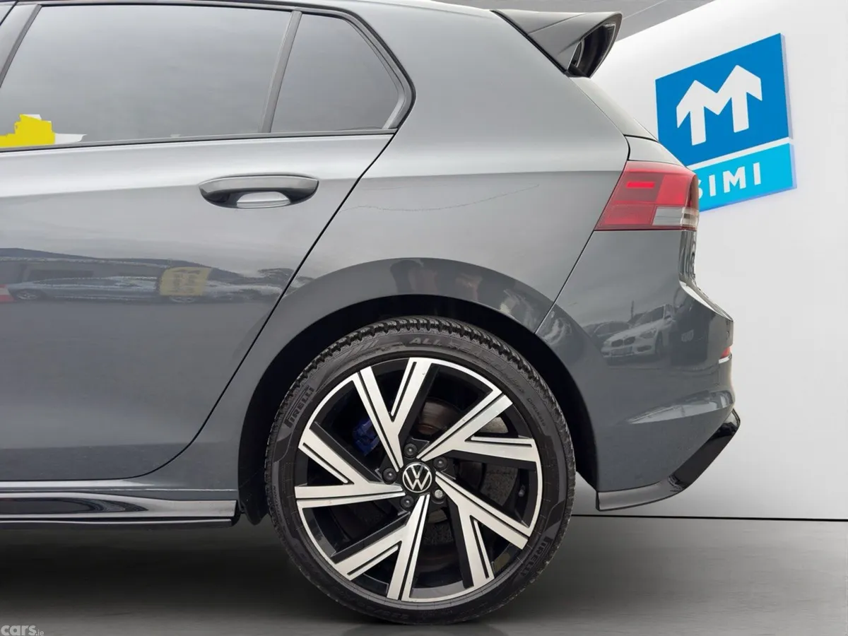 Volkswagen Golf Estate, Petrol, 2023, Grey