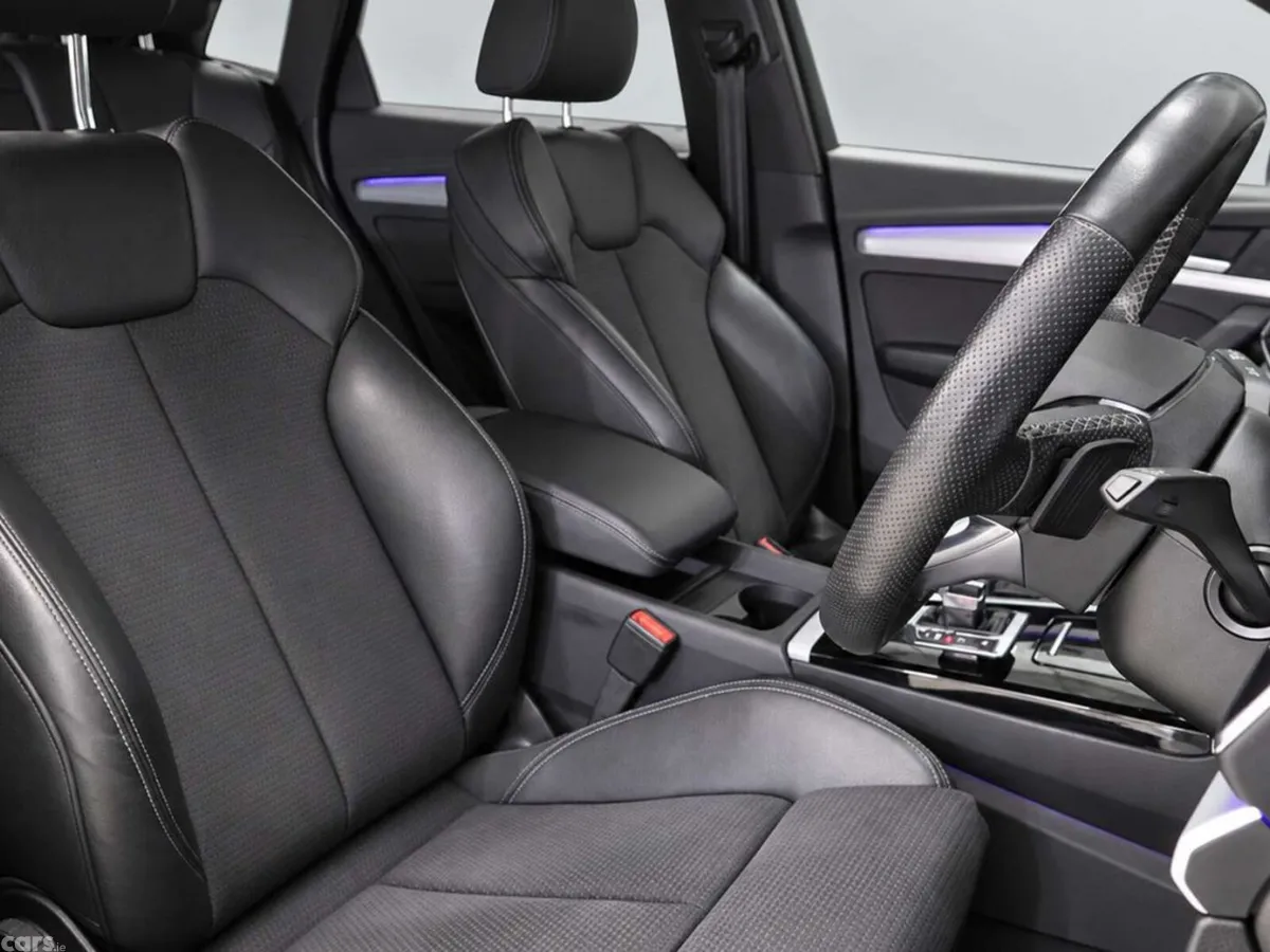 Audi Q5 SUV, Diesel Hybrid, 2022, Grey