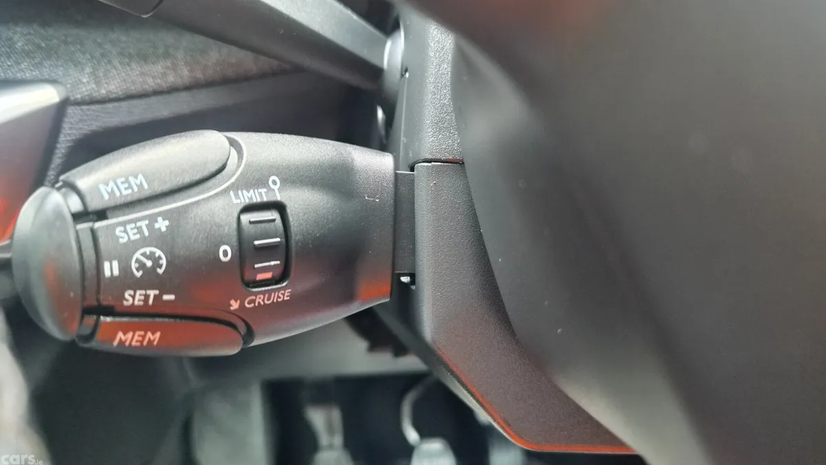 Peugeot 3008 Hatchback, Diesel, 2018, Black