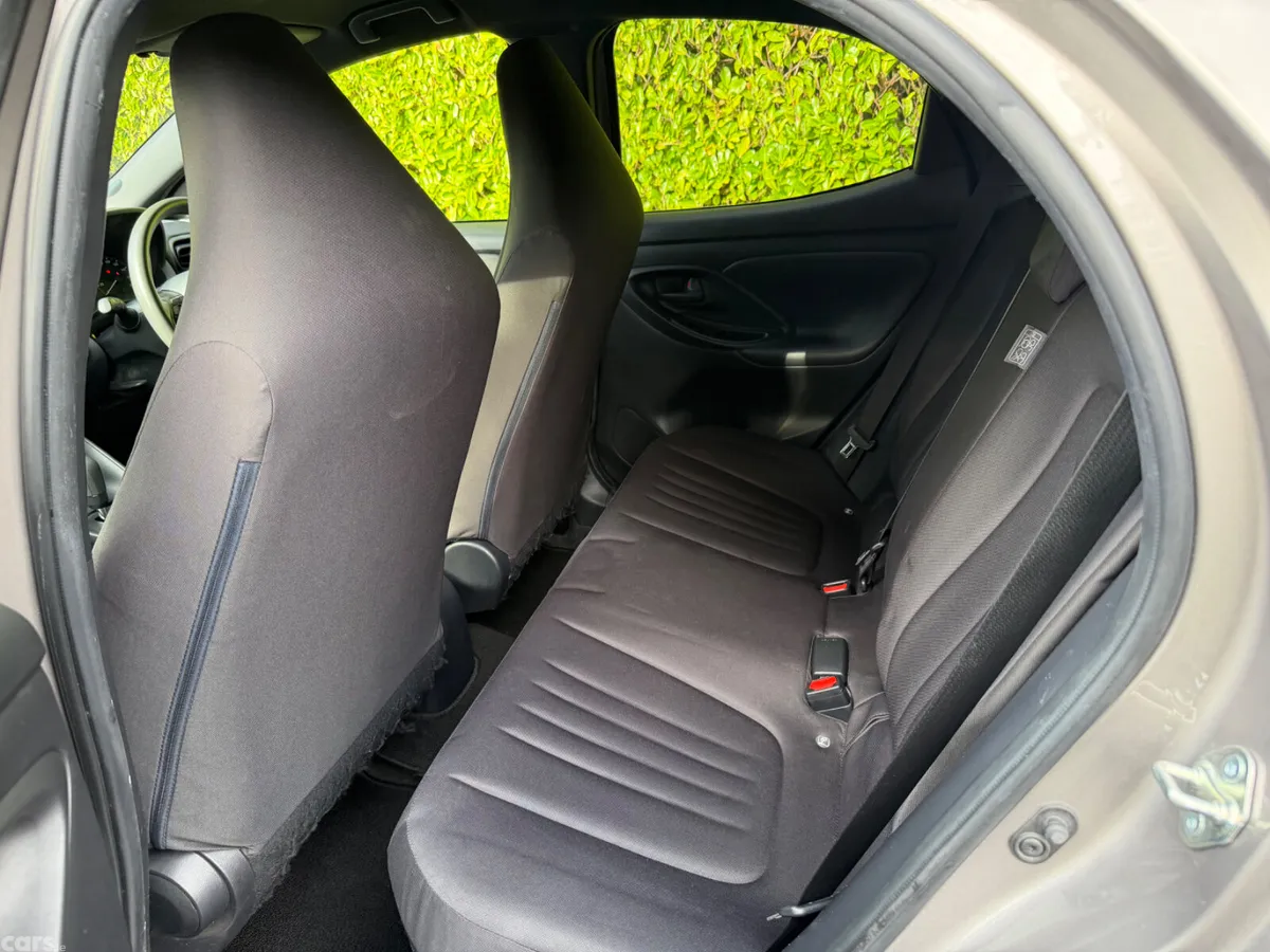 Toyota Yaris Hatchback, Petrol Hybrid, 2021, Beige
