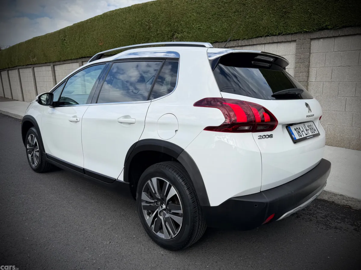 Peugeot 2008 Estate, Petrol, 2018, White