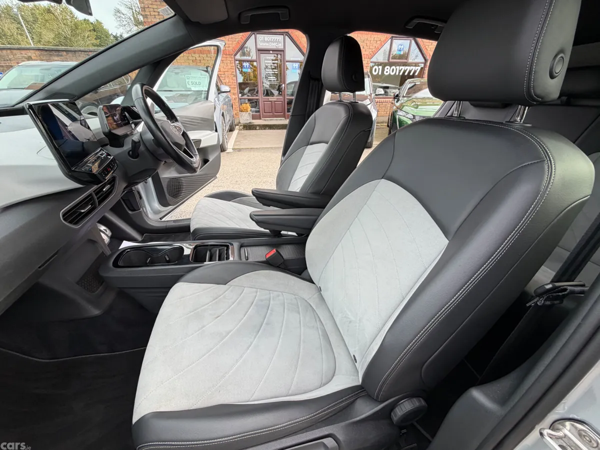 Volkswagen ID.3 Estate, Electric, 2023, Grey
