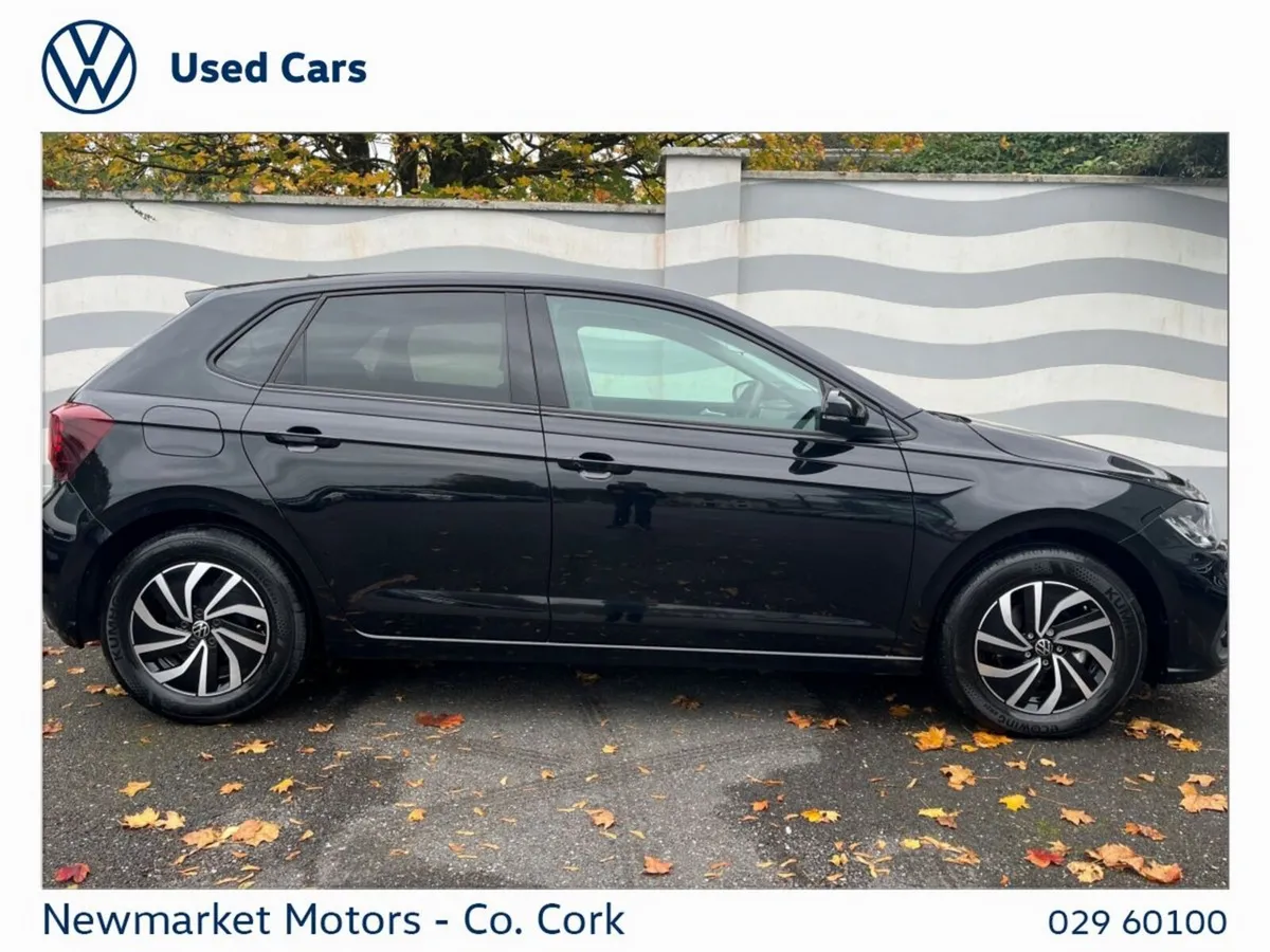 Volkswagen Polo Hatchback, Petrol, 2026, Black