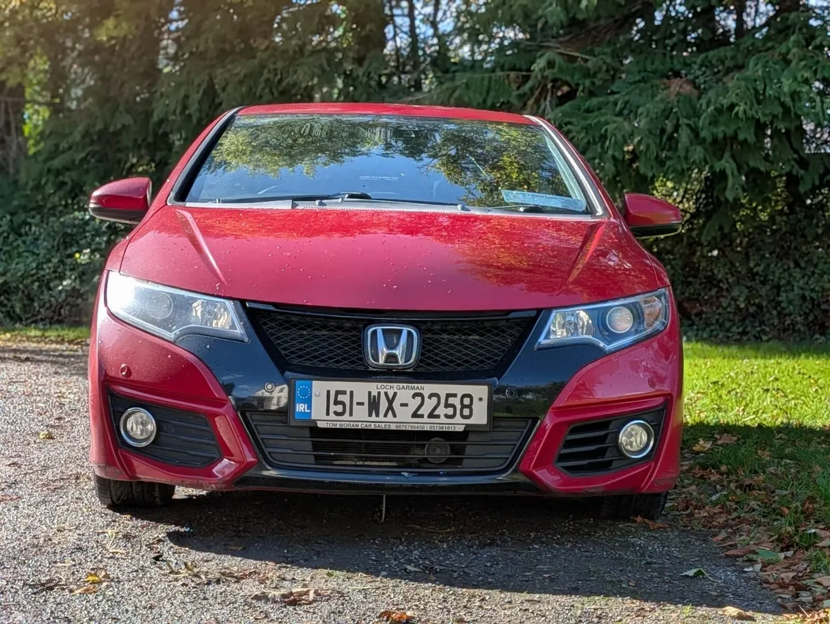 Honda Civic Hatchback, Diesel, 2015, Red