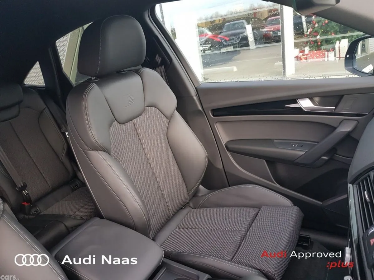 Audi Q5 SUV, Petrol Plug-in Hybrid, 2025, Grey