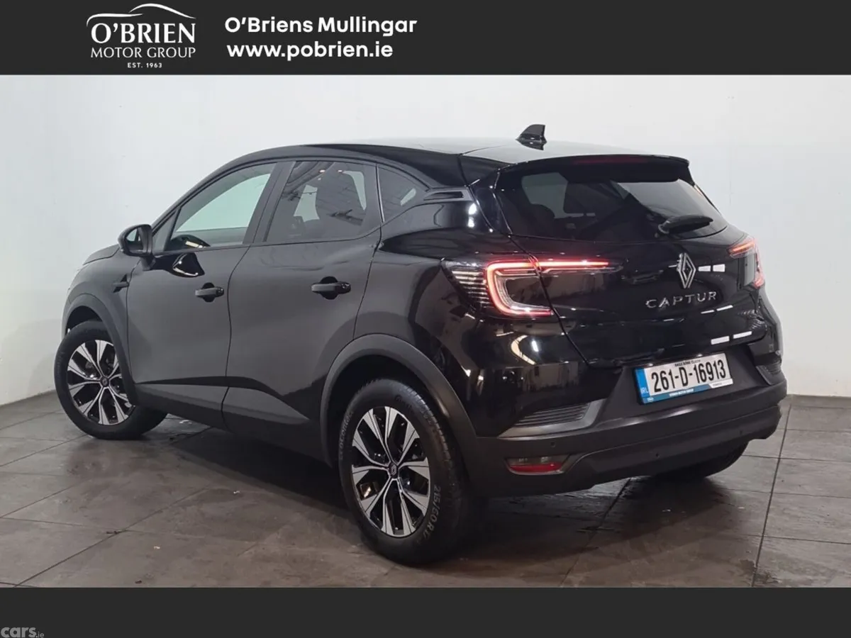 Renault Captur Hatchback, Petrol Hybrid, 2026, Black