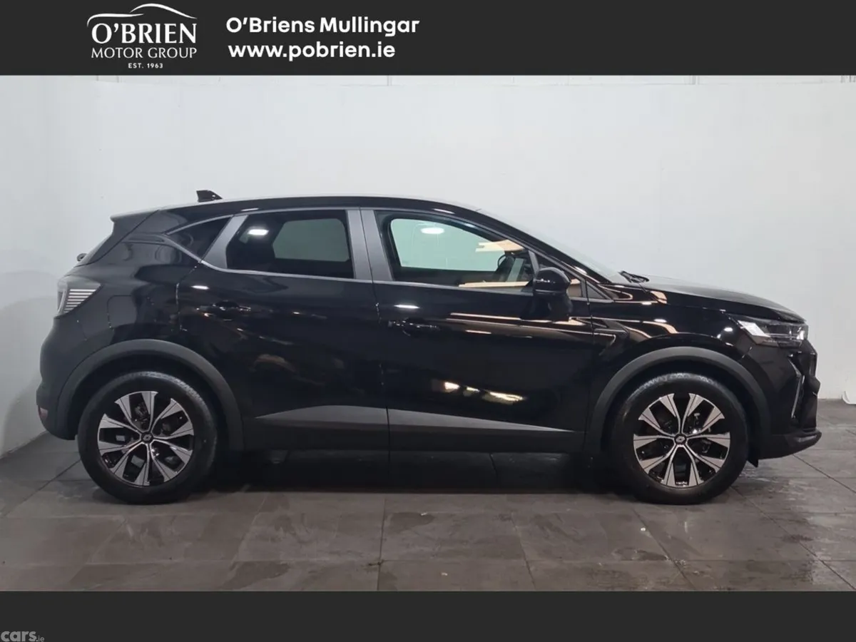 Renault Captur Hatchback, Petrol Hybrid, 2026, Black