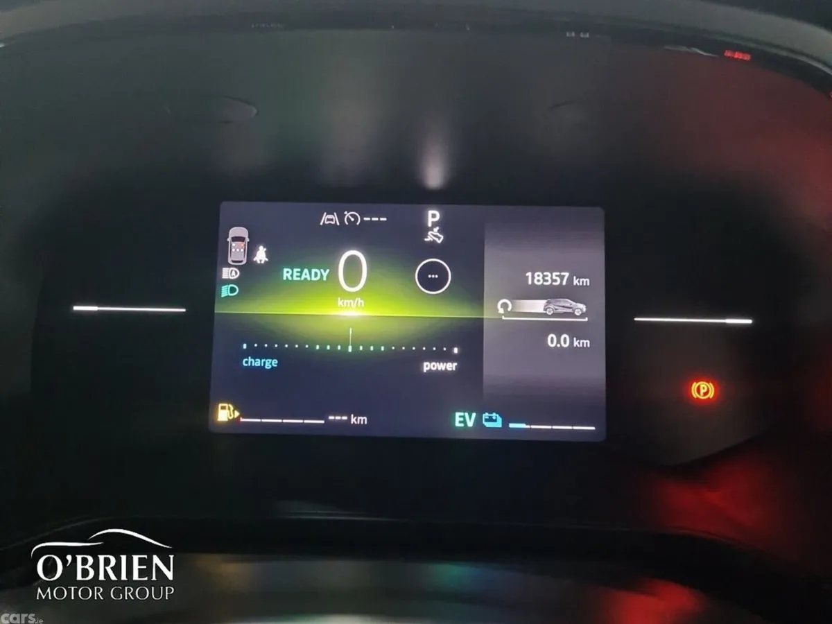 Renault Captur Hatchback, Petrol Hybrid, 2026, Black