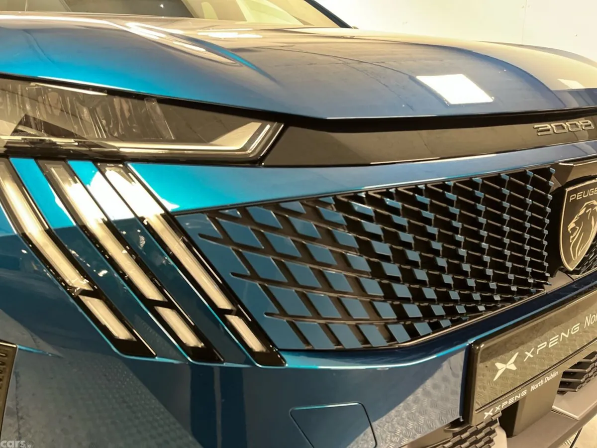 Peugeot 3008 SUV, Electric, 2024, Blue