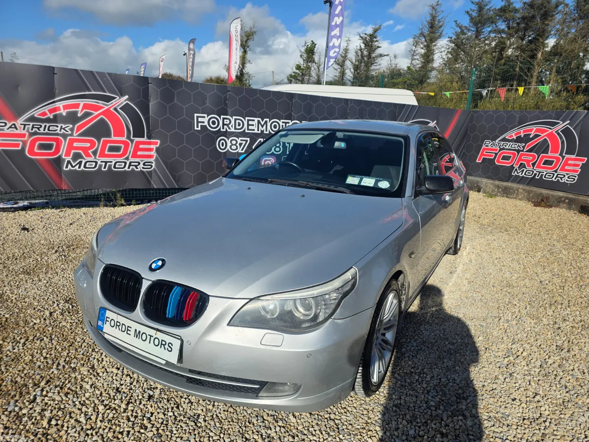 BMW 5-Series Saloon, Diesel, 2008, Silver