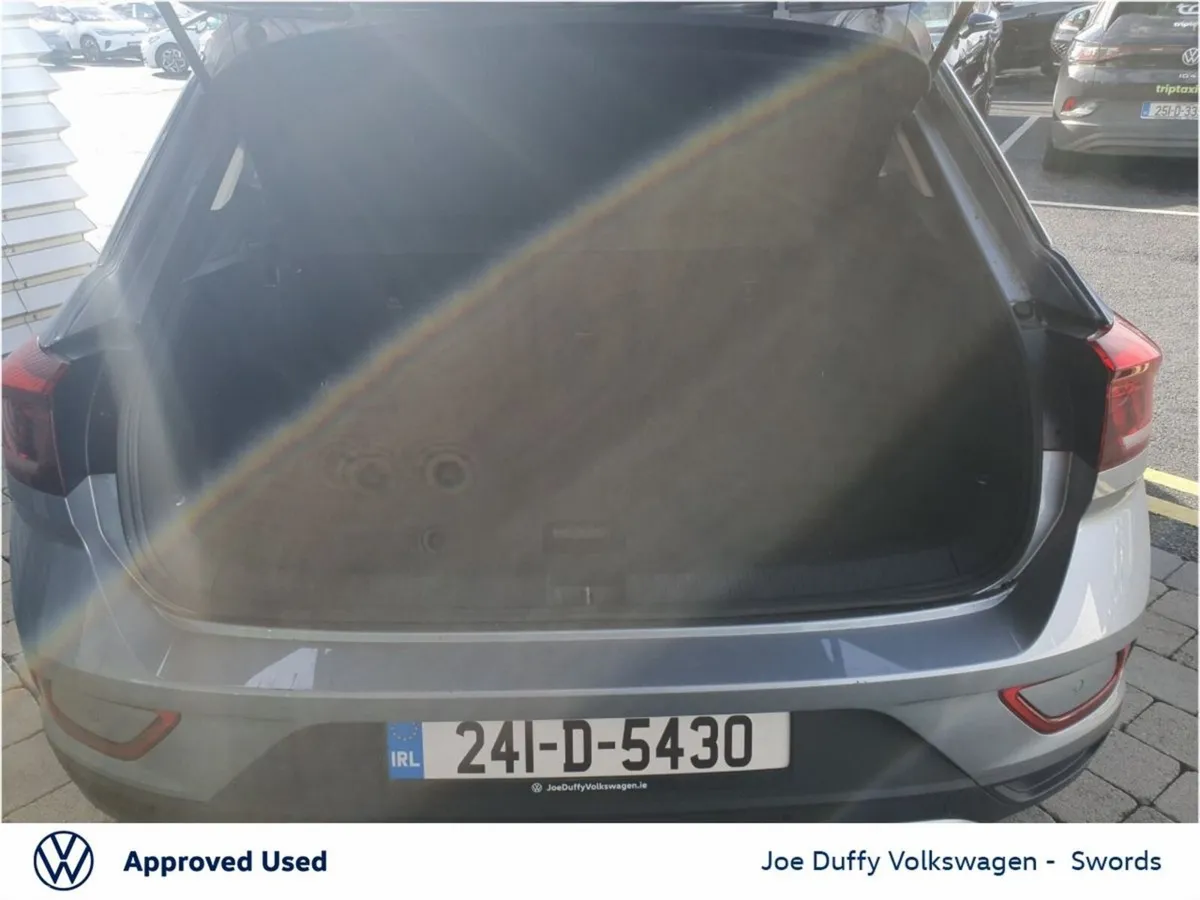 Volkswagen T-Roc SUV, Petrol, 2024, Grey