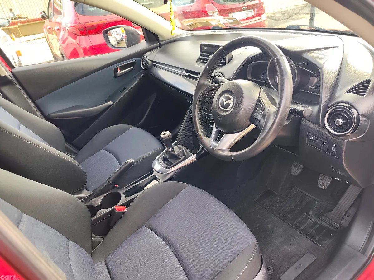 Mazda Mazda2 Hatchback, Petrol, 2016, Red