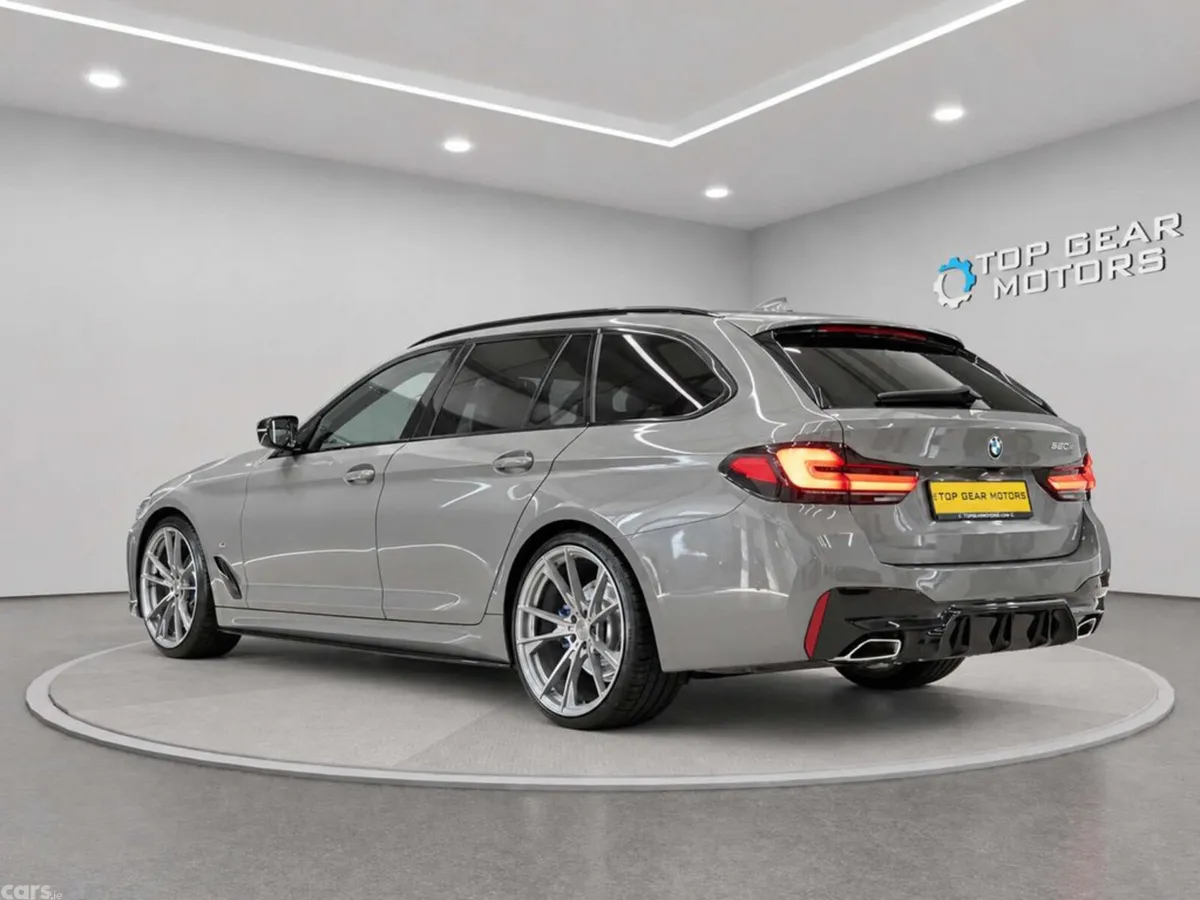 BMW 5-Series Estate, Diesel Hybrid, 2022, Grey