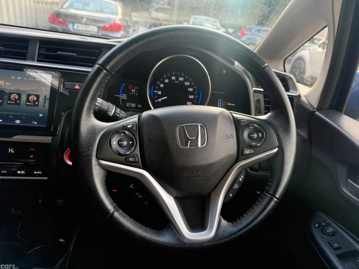 Honda Fit Hatchback, Petrol Hybrid, 2019, Blue