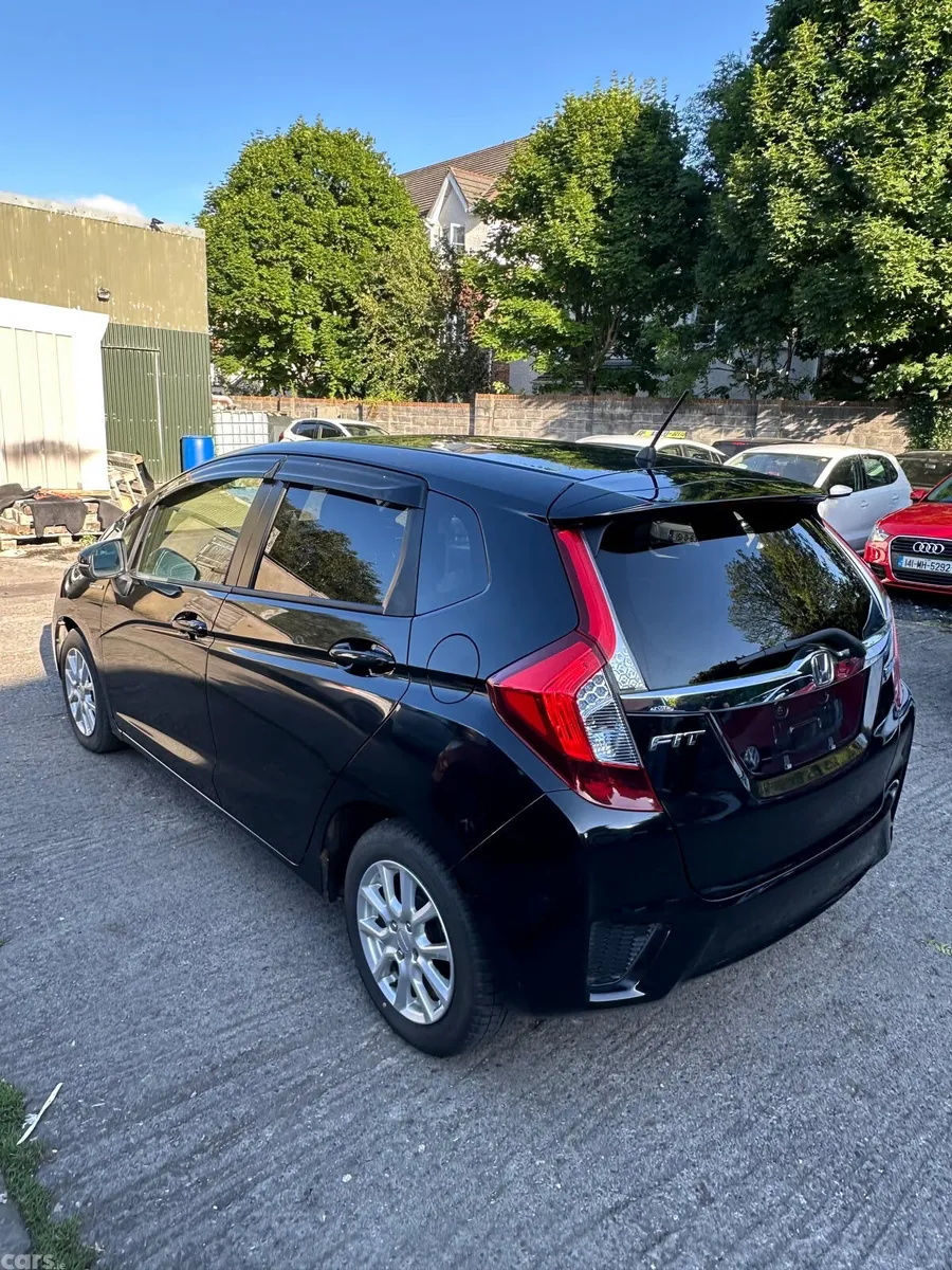 Honda Fit Hatchback, Petrol Hybrid, 2016, Black