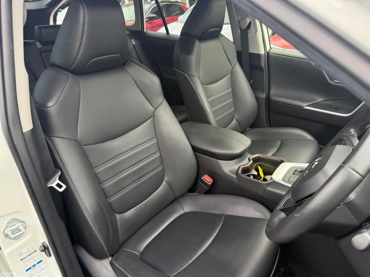 Toyota RAV4 SUV, Petrol Hybrid, 2020, White