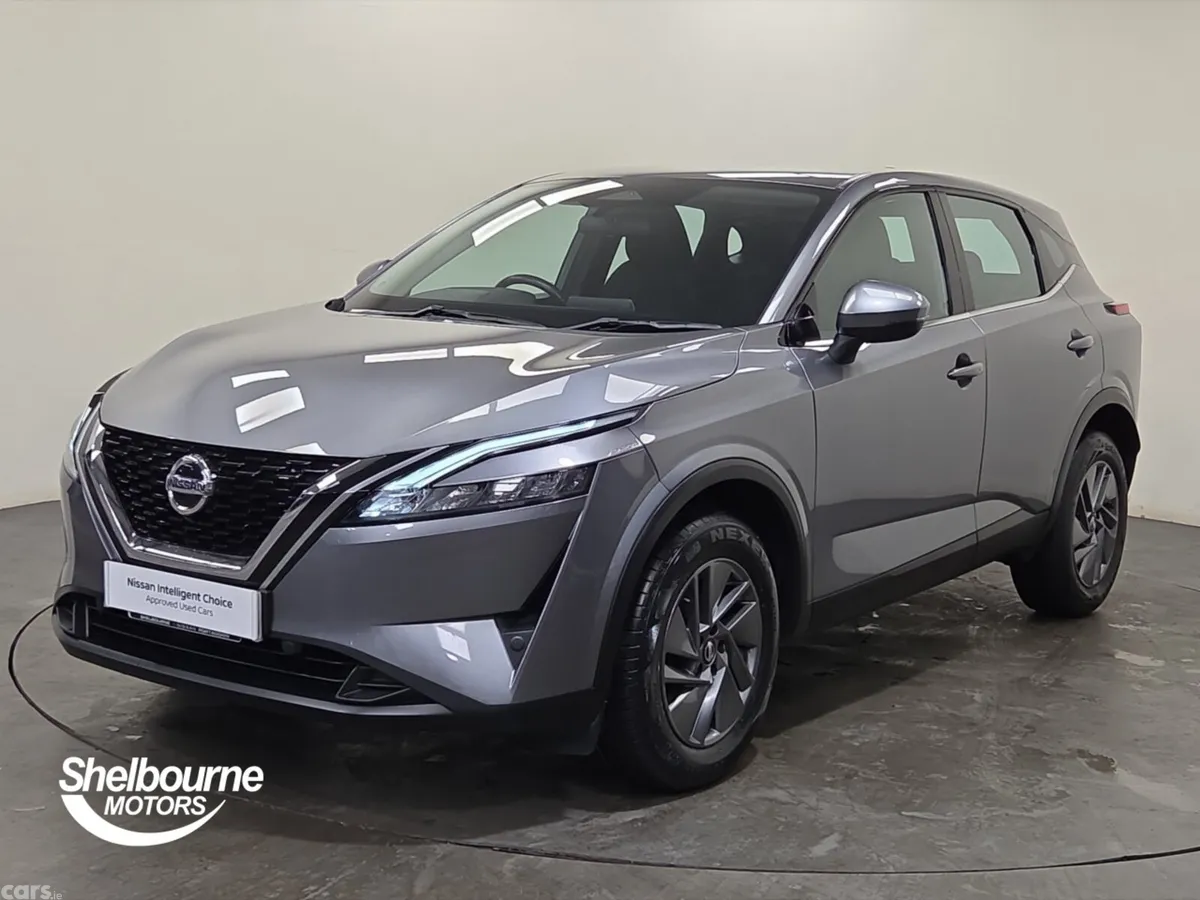 Nissan Qashqai Hatchback, Petrol, 2022, Grey